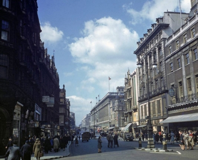 376 Oxford Street 1944 May.jpg. Click on the picture to enlarge